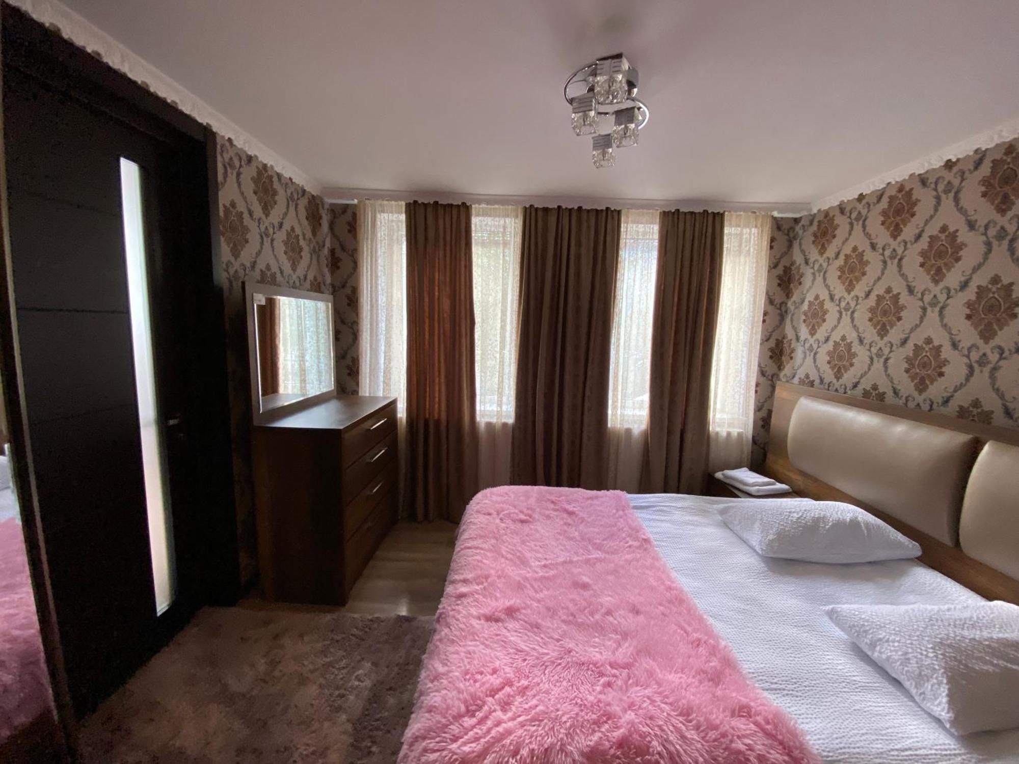 Guest House Misho Kazbegi Esterno foto